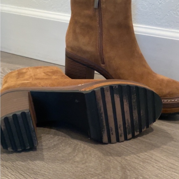 Steve Madden boots - Picture 3 of 3